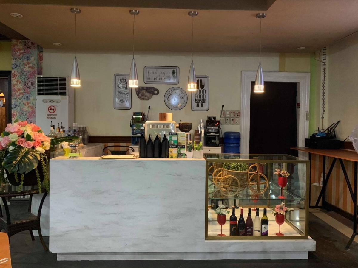 Отель Rufina'S Leisure Center Tagum Экстерьер фото