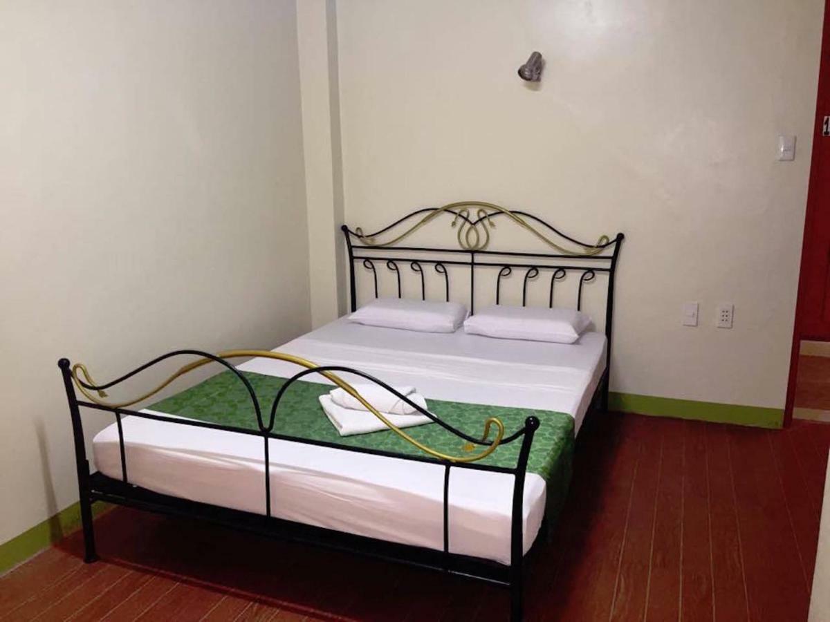 Отель Rufina'S Leisure Center Tagum Номер фото