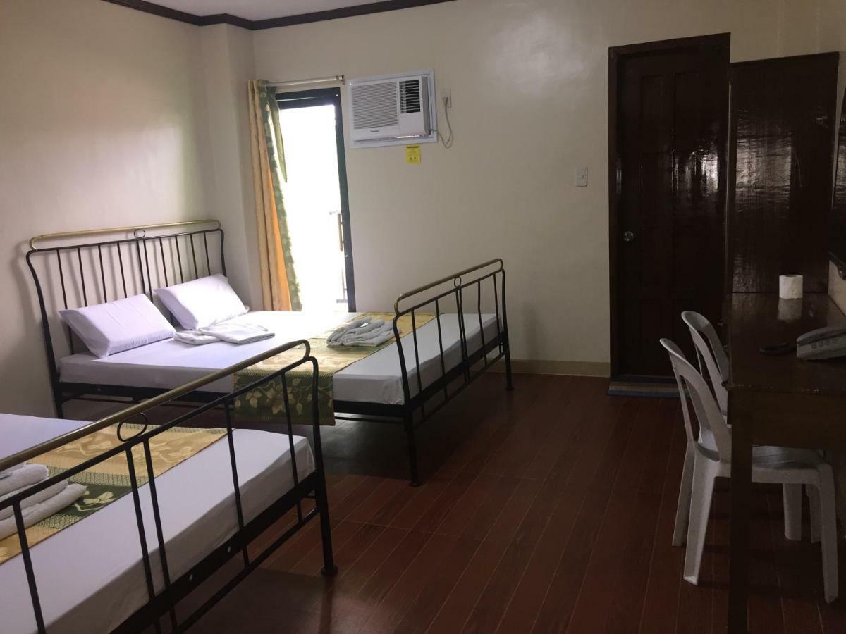 Отель Rufina'S Leisure Center Tagum Экстерьер фото